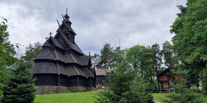 کلیساهای چوبی نروژ